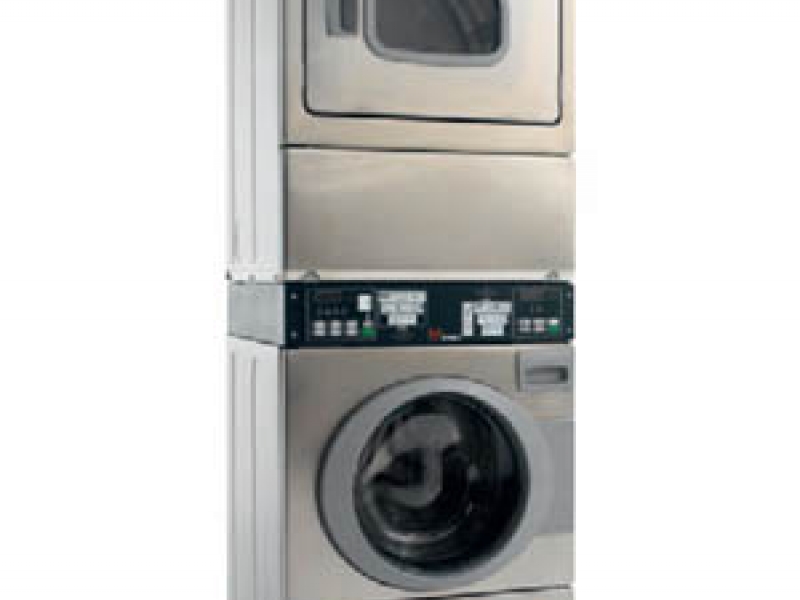 Lavatrice e asciugatrice combinata CS8